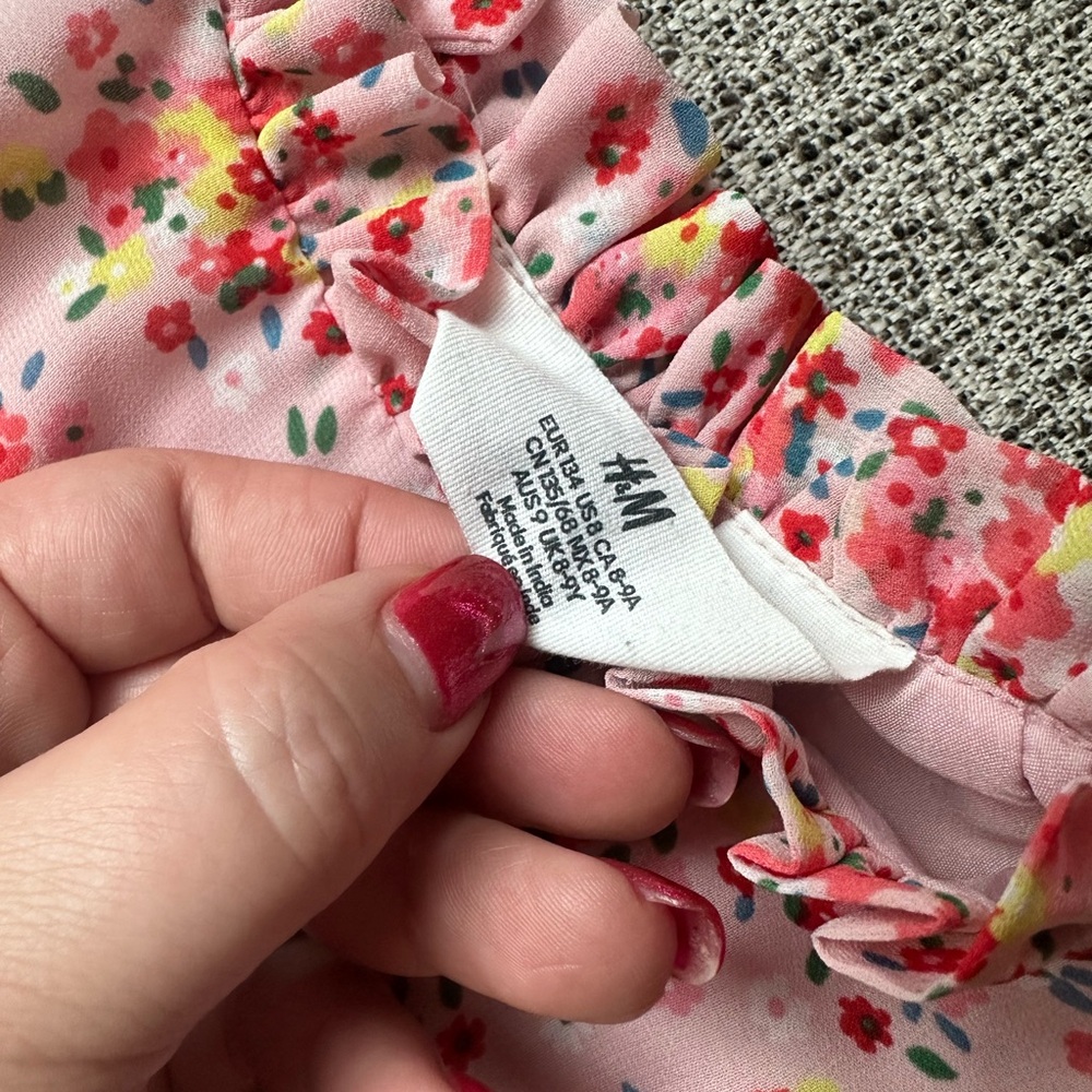 H&M Pink Floral Ruffle Dress - Picture 2 of 4